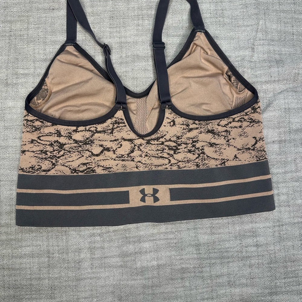 Under Armour Sports Bra l Size L | Lace-Look Design | Compression - Picture 2 of 3